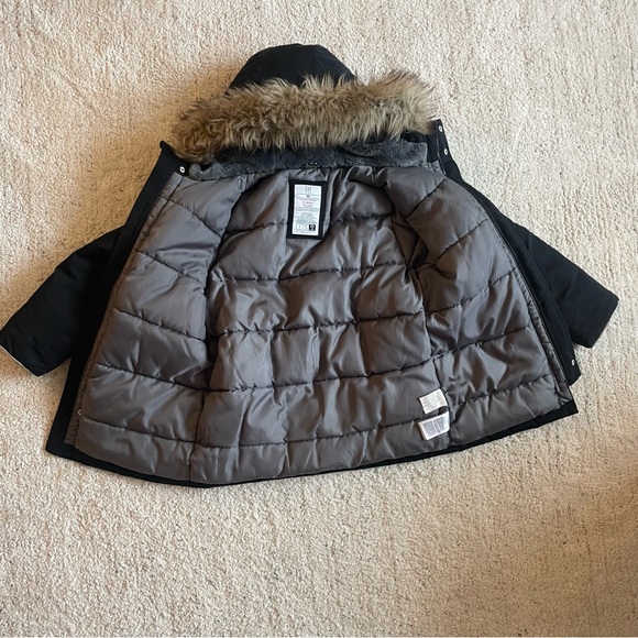GAP Kids Heavy Weight Parka Jacket Black, size Medium, EUC - Picture 6 of 6